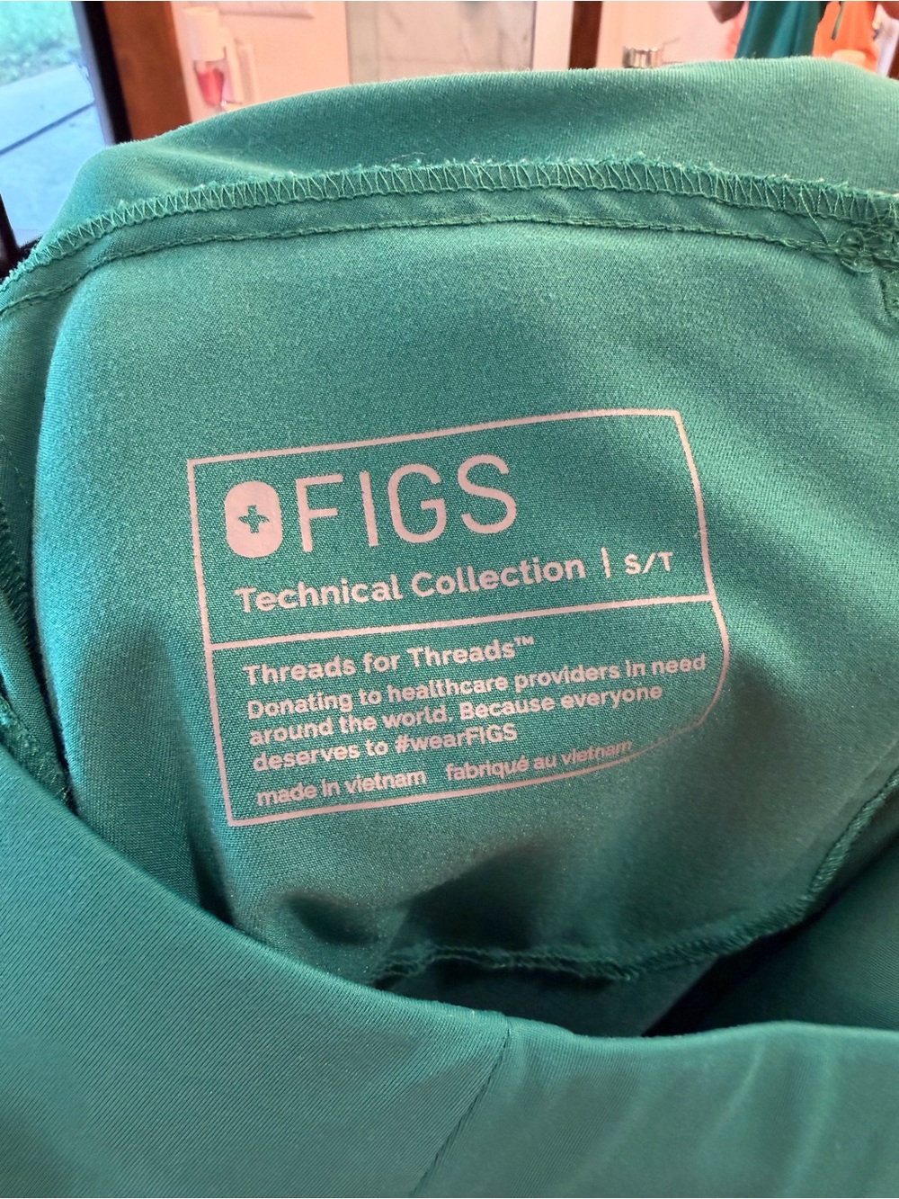 Figs Hunter Green Isabel Wide Leg - Picture 3 of 3